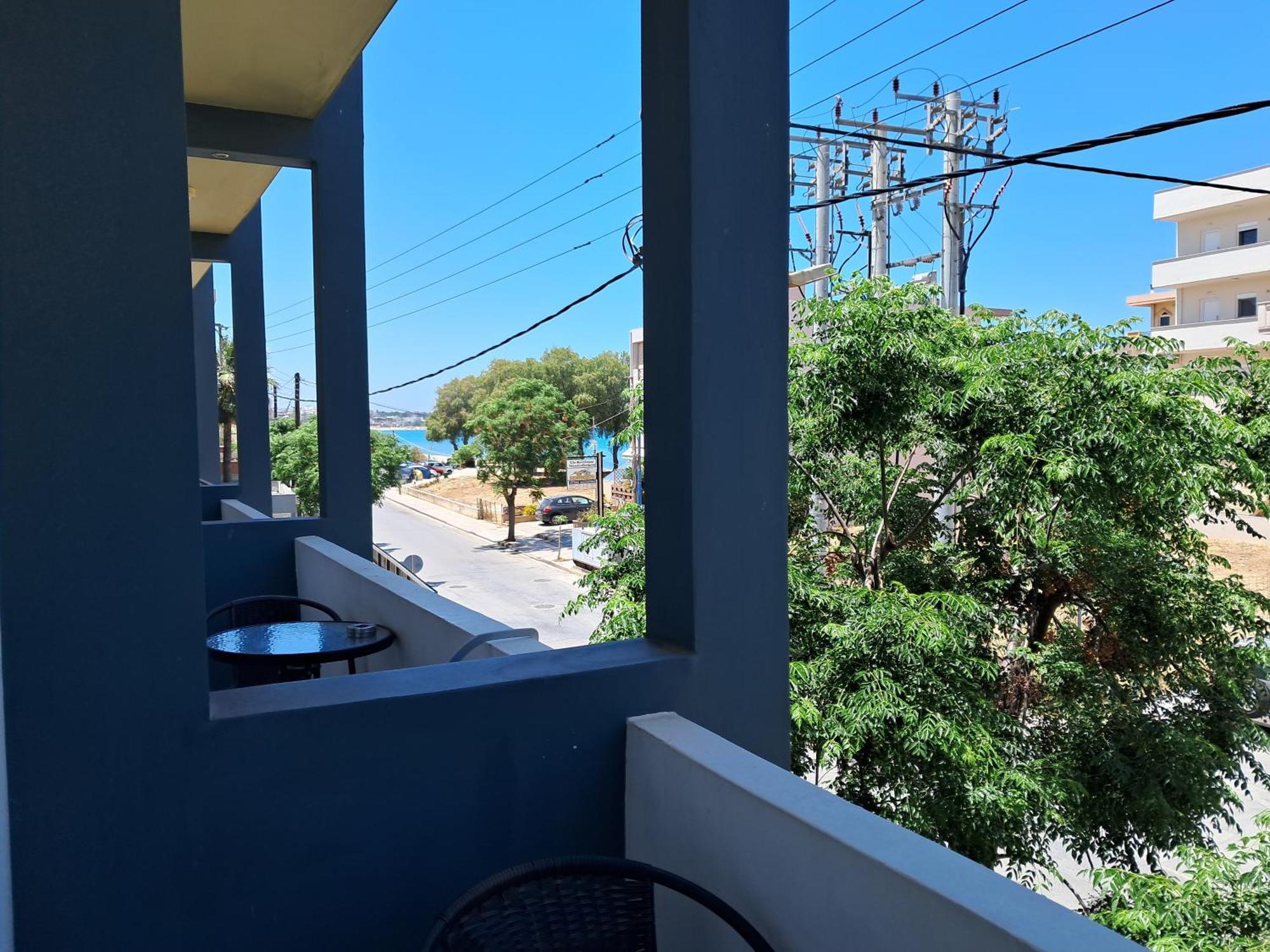 Poppy Beloni Aparthotel Chania  Exteriör bild