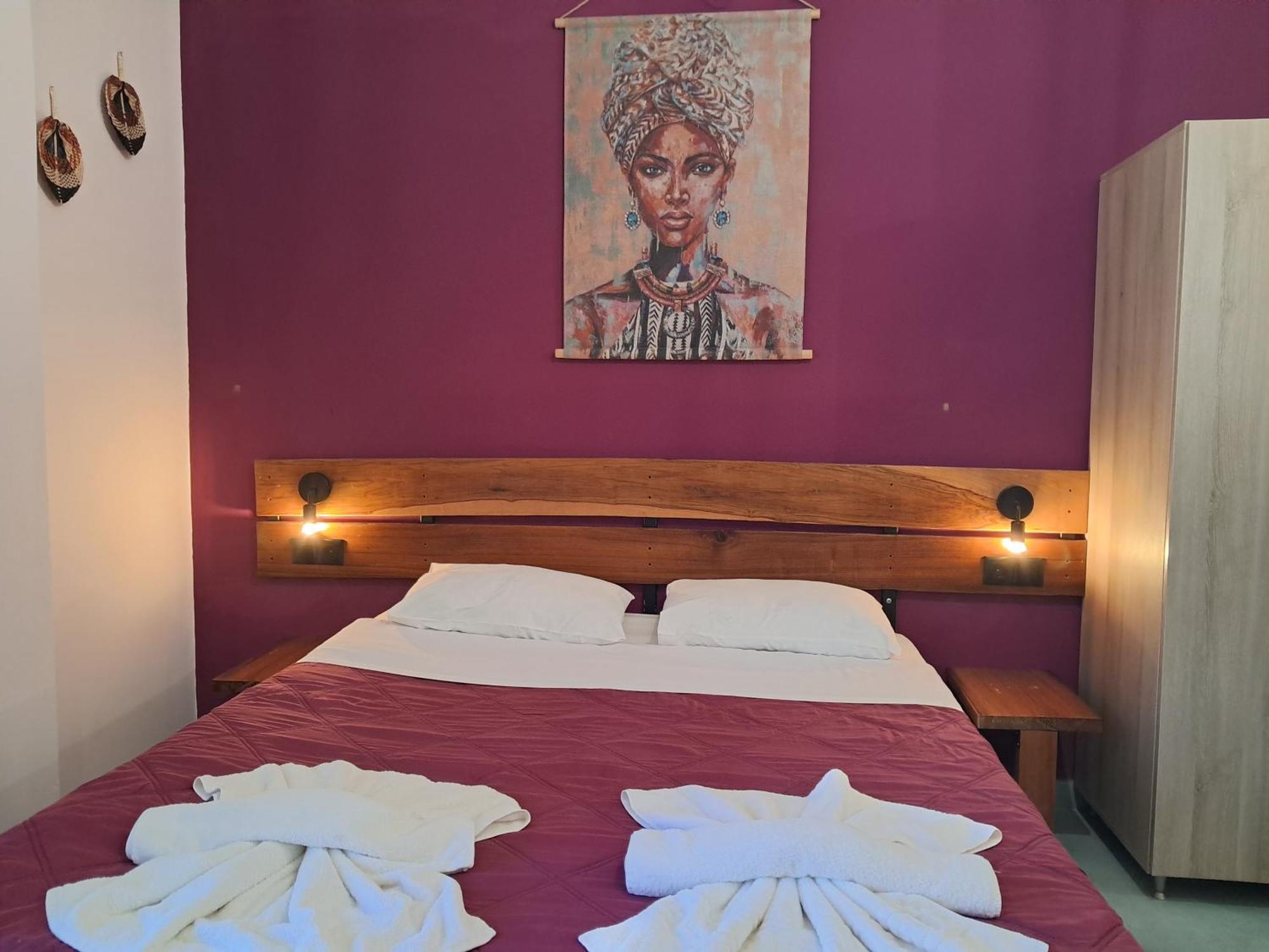 Poppy Beloni Aparthotel Chania  Exteriör bild