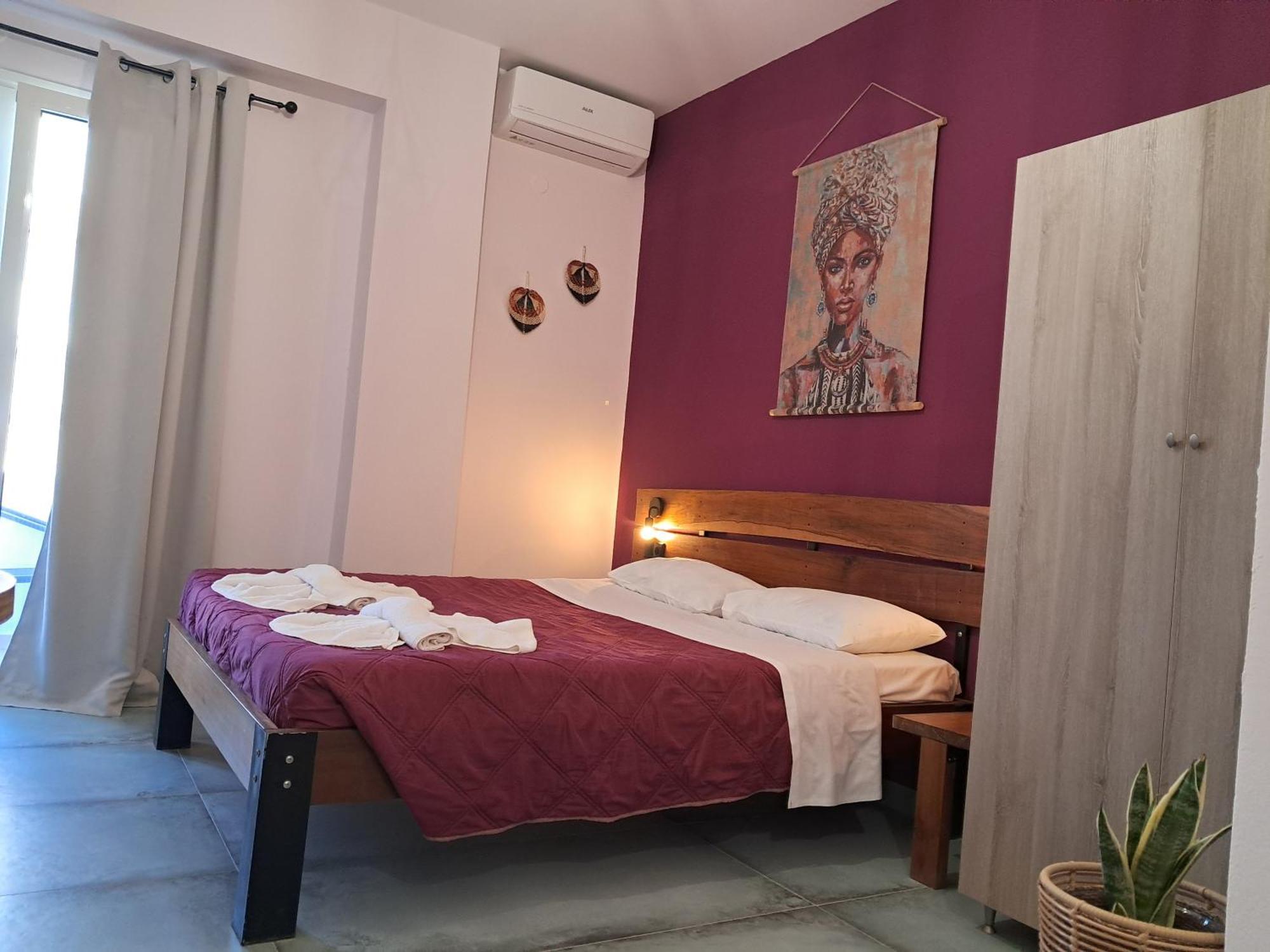 Poppy Beloni Aparthotel Chania  Exteriör bild