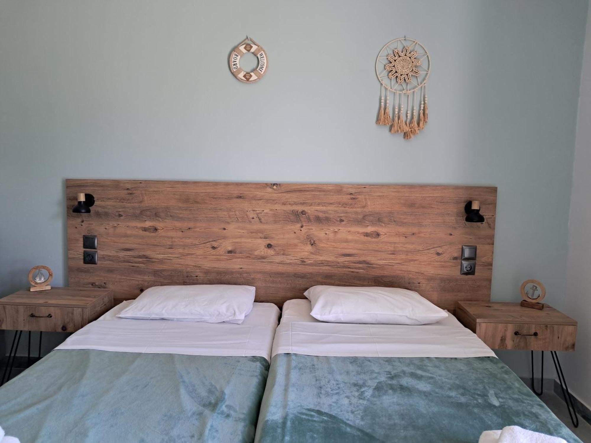 Poppy Beloni Aparthotel Chania  Exteriör bild