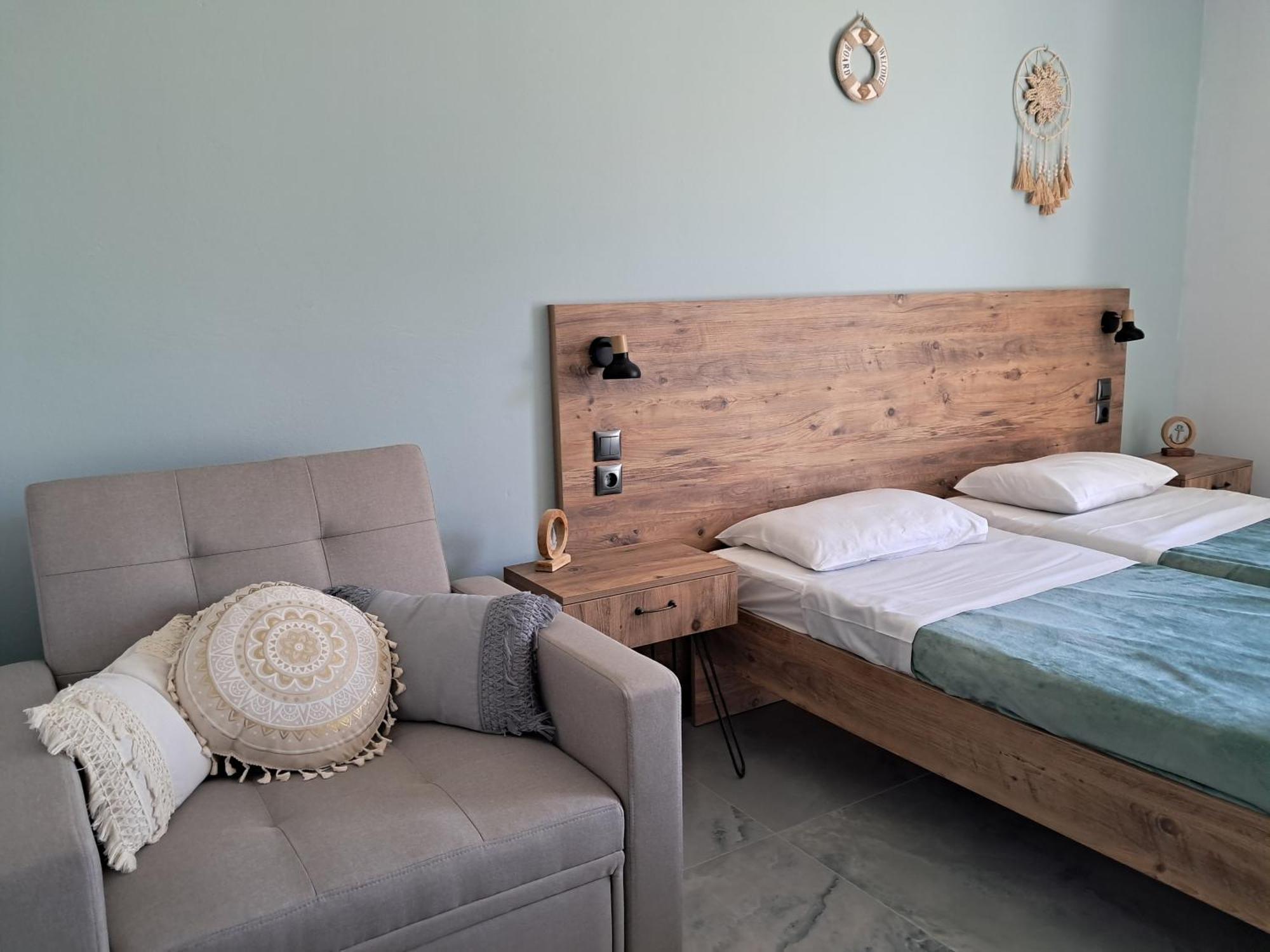 Poppy Beloni Aparthotel Chania  Exteriör bild