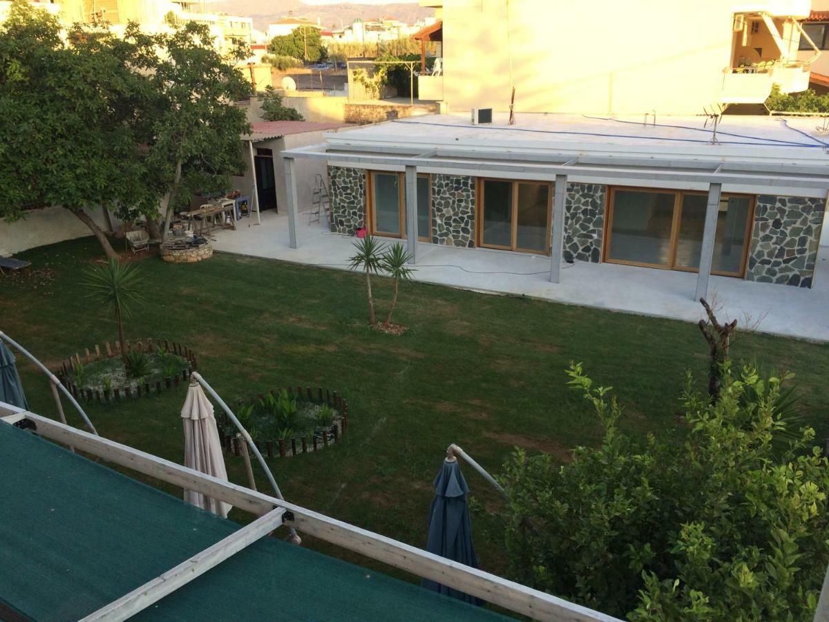 Poppy Beloni Aparthotel Chania  Exteriör bild