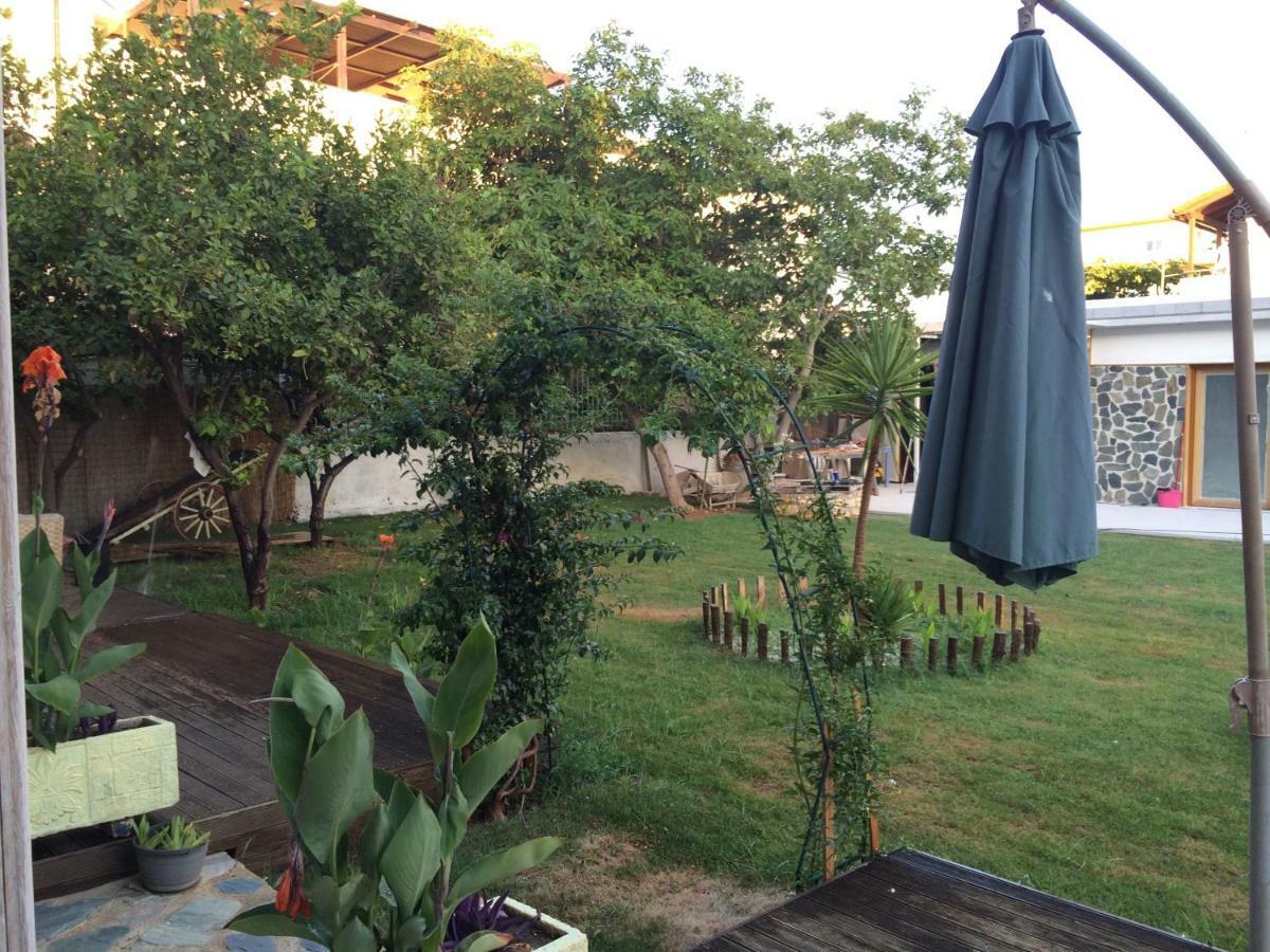 Poppy Beloni Aparthotel Chania  Exteriör bild