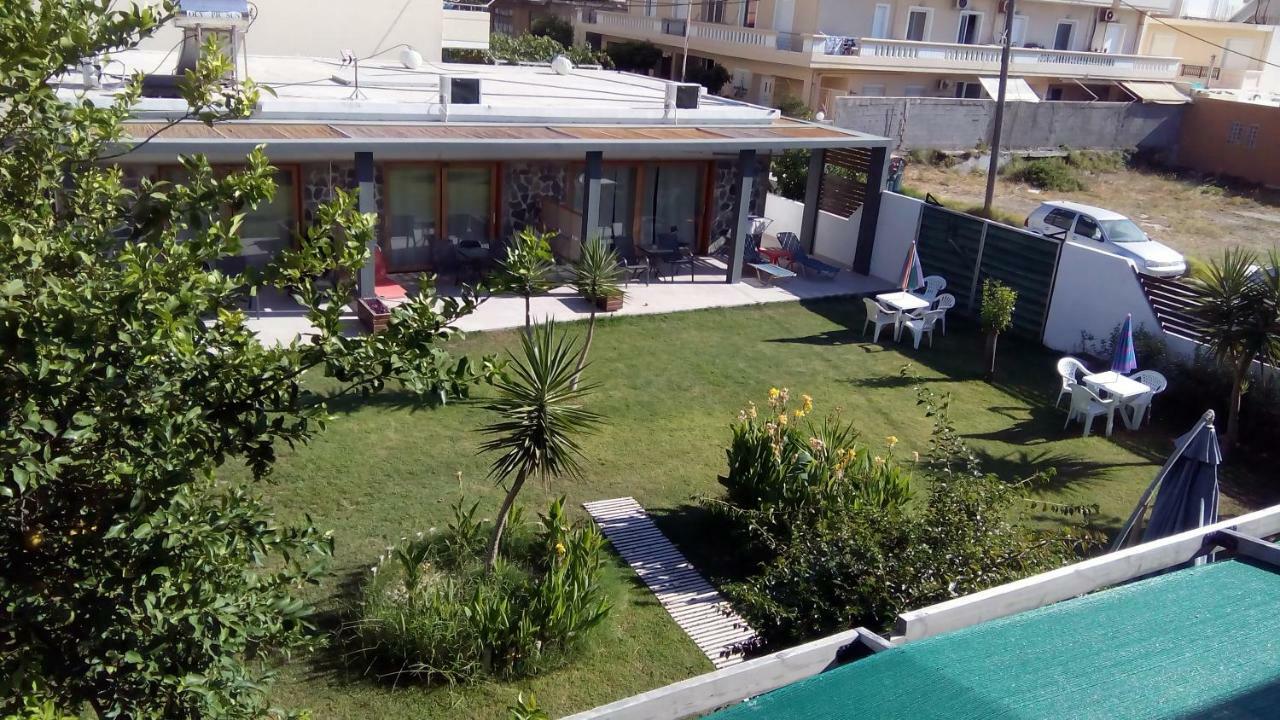Poppy Beloni Aparthotel Chania  Exteriör bild