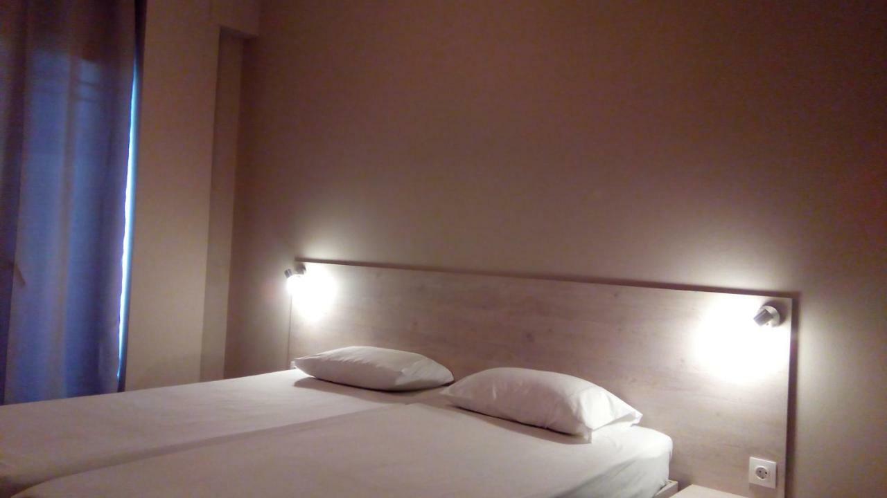 Poppy Beloni Aparthotel Chania  Exteriör bild