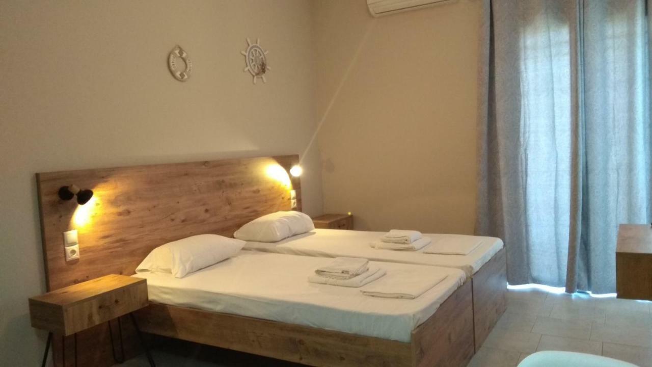 Poppy Beloni Aparthotel Chania  Exteriör bild